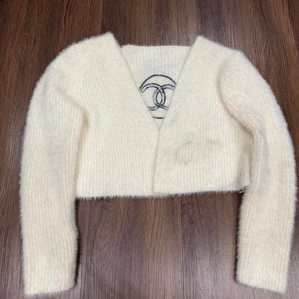 White cropped sweater with black embroidered logo women size m